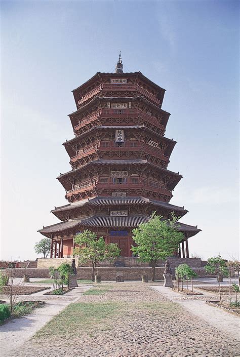 how many pagodas are there in china